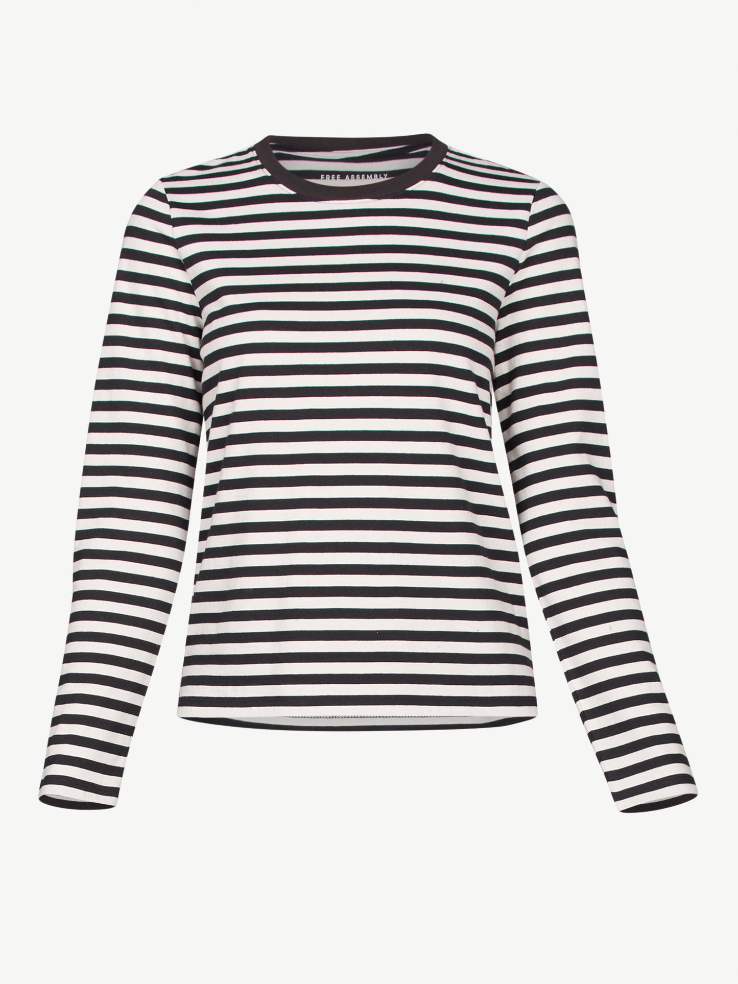 Free Assembly Womens Crewneck T-Shirt with Long Sleeves