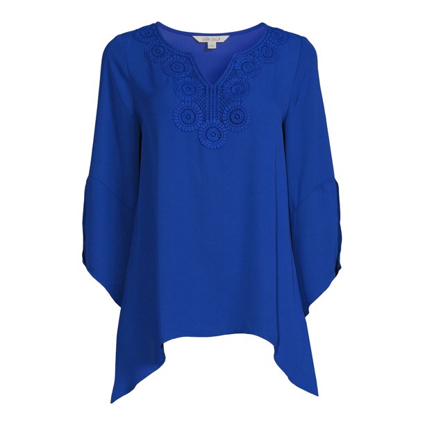 The Pioneer Woman Embroidered V-Neck Blouse
