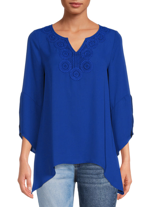 The Pioneer Woman Embroidered V-Neck Blouse